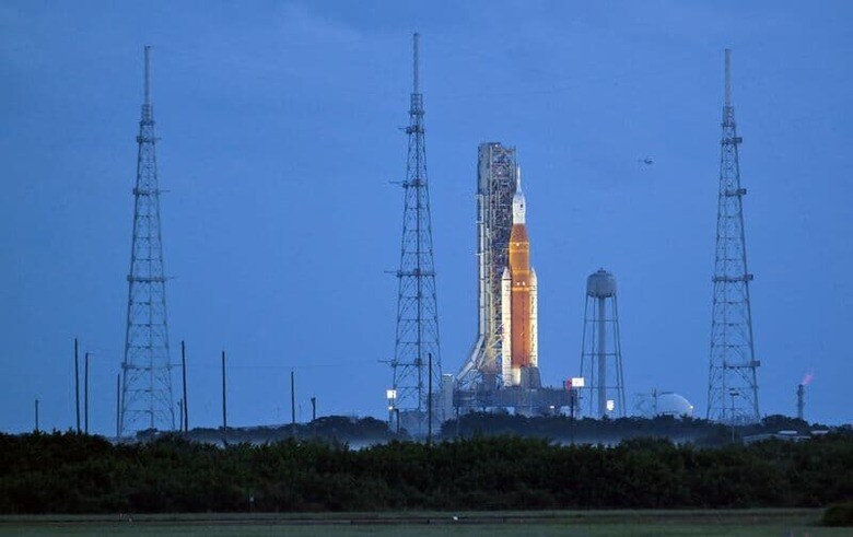 米航空宇宙局（NASA）は3日、有人月探査に向け開発した宇宙船オリオンの打ち上げを再び延期した。写真は9月、ケープカナベラルで撮影（2022年　ロイター/Steve Nesius）