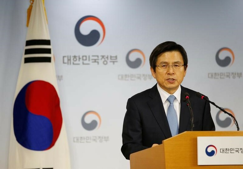 １月２３日、韓国の黄教安（ファン・ギョアン）大統領代行（首相）は、北朝鮮からの核ミサイルの脅威が「差し迫っている」とし、もはや対話で解決できる状況にはないとの認識を示した。写真はソウルで昨年１２月撮影（２０１７年　ロイター／Kim Hong-Ji ）