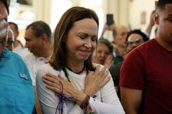 ノーベル平和賞マチャド氏がベネズエラ帰国、首都で数万人が歓迎