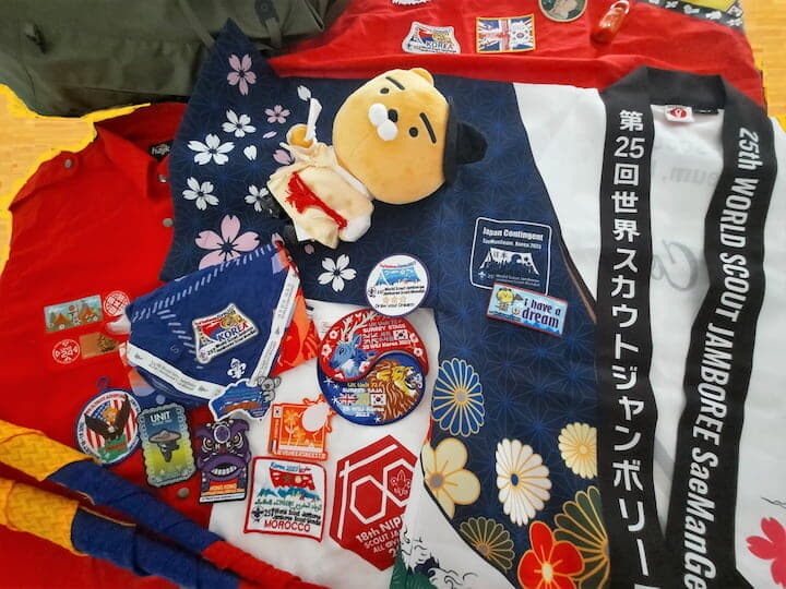 他国のメンバーと交換したワッペンなど