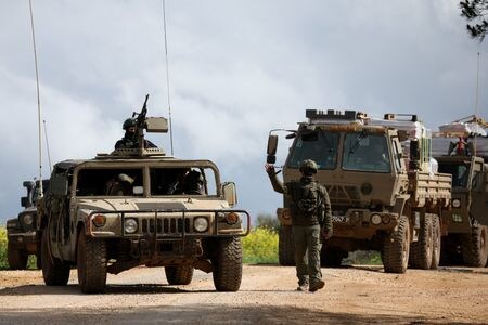 国連レバノン暫定軍（ＵＮＩＦＩＬ）は３０日、レバノン南部でインドネシア国籍の平和維持要員３人が死亡したと明らかにした。これを受け、フランスは国連安全保障理事会の緊急会合開催を要請した。３月３０日、レバノン南部で撮影（２０２６年　ロイター／Shir Torem）