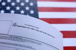 米専門職ビザ手数料10万ドル案、インドＩＴ業界「制度の意義考慮を」