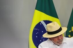 ブラジル大統領選、ルラ氏優位もボルソナロ氏が追い上げ＝世論調査