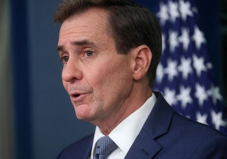 １２月１５日、米ホワイトハウス国家安全保障会議（ＮＳＣ）のカービー戦略広報調整官は、米国はパレスチナ自治区ガザでの紛争が「数カ月続く可能性がある」ことについてイスラエルに同意しているが、米国はより特定の目標のみに向けられた作戦の範囲と規模について協議していると述べた。写真はホワイトハウスで１３日撮影（２０２３年　ロイター／Leah Millis）