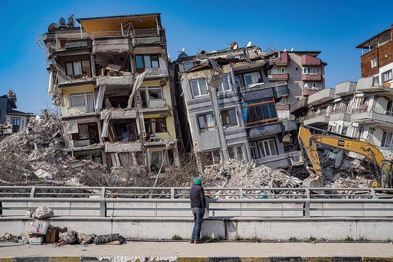 トルコ南部を襲った地震で生じた壊滅的な被害は、エルドアン政権の腐敗も原因　UMUT UNVERｰDIA IMAGES/GETTY IMAGES