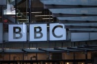 信頼揺らぐBBC...「受信料制度」の存続に黄信号