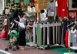 実質消費支出8月は3.1％減、9カ月連続マイナス＝総務省