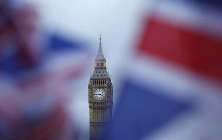 　１０月３日、イングランド銀行（英中央銀行）の金融行政委員会（ＦＰＣ）は、英国の欧州連合（ＥＵ）離脱に伴い、国内企業によるＥＵの銀行からの借り入れに支障が出る恐れがあるとの認識を示した。２月撮影（２０１７年　ロイター/Neil Hall）