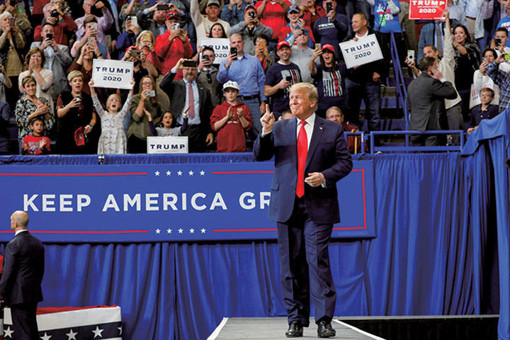 トランプはケンタッキー州で遊説したが（11月4日）　YURI GRIPAS-REUTERS