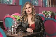 「こんなのもうイヤ」、14歳で酒に溺れた少女...アルコール依存症との闘いの記録