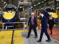 日立製造のイギリス鉄道車両で亀裂、各社が運行休止　政府は対応指示