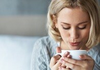 熱々のお茶は要注意　飲み方によって食道がんのリスクを5倍に