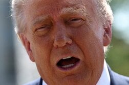 米、イラン再攻撃の可能性　先方は「合意望んでいる」＝トランプ氏