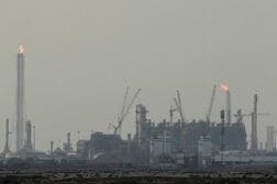 イラン、攻撃で損傷のガス施設改修予定より早く完了へ