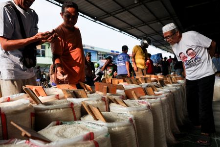ジャカルタの卸売市場。9月22日撮影。REUTERS/Willy Kurniawan