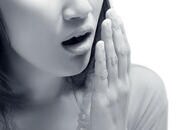 日本の社会人の大半が自分の口臭を気にしている