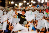 「ヒマワリ」の影が覆う台湾新総統の厳しい船出