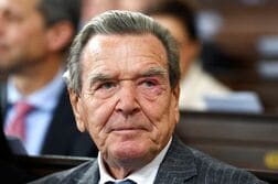 ＥＵ閣僚、シュレーダー氏のウクライナ協議仲介に否定的　プーチン氏提案