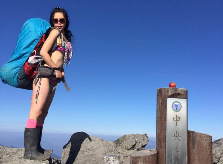 これまでに少なくとも97枚のビキニを着た、と言っていたウー　Gigi Wu/FACEBOOK