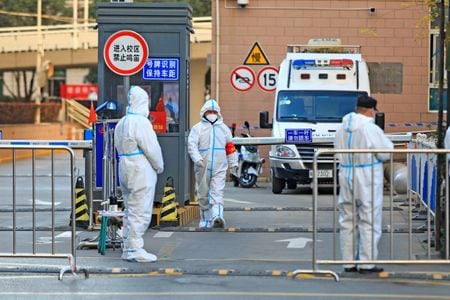 　１２月２６日、中国国内の新型コロナウイルス新規感染者が２１カ月ぶりの水準に増加した。西安で新規感染者が２倍以上に増えている。同市で２０日撮影（２０２１年　ロイター/China Daily via REUTERS）