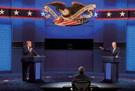 醜悪な討論会の「勝者」は誰か、トランプ感染は大統領選をどう変えるか