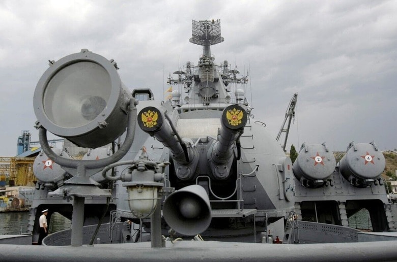 Denis Sinyakov-Reuters