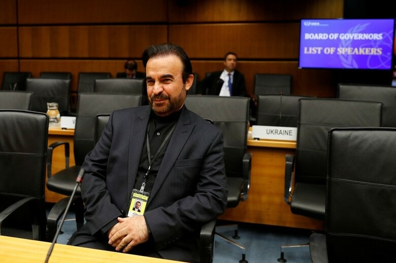 　６月６日、イランのナジャフィ国際原子力機関（ＩＡＥＡ）担当大使（写真）は、米国が離脱を表明した２０１５年核合意を巡る問題が解決するまで、ＩＡＥＡによる核査察への協力拡大に応じる用意はないとの立場を示した。写真はウィーンのIAEA本部で４日撮影（２０１８年　ロイター／Leonhard Foeger）