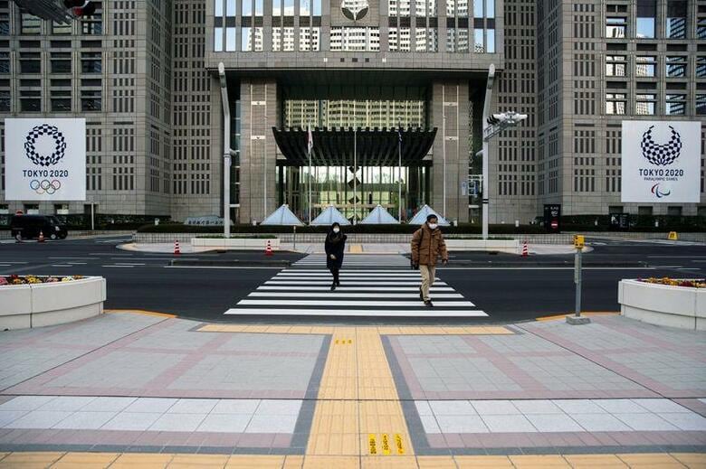 2月28日、新型コロナウイルスを巡る現在の状況をまとめた。写真は都庁（2020年　ロイター／Athit Perawongmetha）