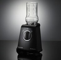 心躍るコンパクトなブレンダーで、「ヘルシー」を持ち歩く