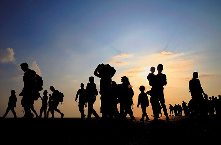 2015年の難民危機のさなかギリシャのコス島にたどり着いたシリア難民　Yannis Behrakis-REUTERS