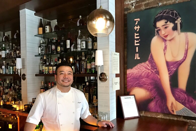 「バー・モガ」のエグゼクティブシェフ、秋山剛徳　Satoko Kogure-Newsweek Japan