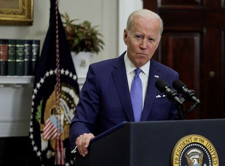 　バイデン米大統領は１月３０日、ロシアのウクライナ侵攻開始から１年となる２月２４日に合わせて欧州訪問を検討していると報じられる中、ポーランドを訪問すると明らかにした。２０２２年４月、ホワイトハウスで撮影（２０２３年　ロイター/Evelyn Hockstein）