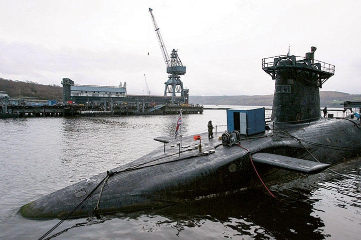 核弾頭を搭載したイギリスの潜水艦　David moir-REUTERS