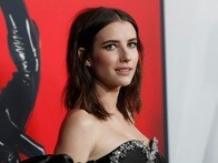 「こんな人混みで...」「私と同じ！」 米美人女優、パーティー会場での「気まずい」場面を目撃される