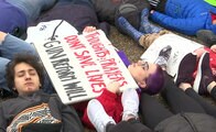 【銃乱射】トランプ支持の白人労働者層でも銃規制支持が多数派に