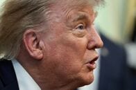 トランプ氏、イラン協議失敗なら「強力な軍事行動」の用意＝報道