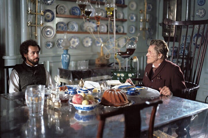 『哀れなるものたち』