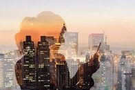 中国のホテルで「麻酔」を打たれ、体を「ギプスで固められた」美人タレントの悲劇...今も謎が残る拉致の真相