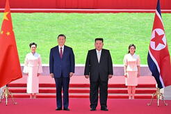 「一つの中国原則」全面的に支持と金正恩…中朝首脳、政治・経済分野など協力拡大で合意
