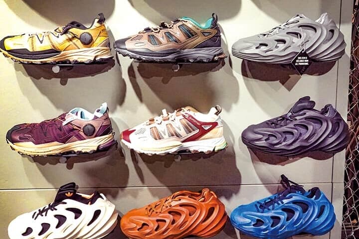 アディダス「イージー」ブランド