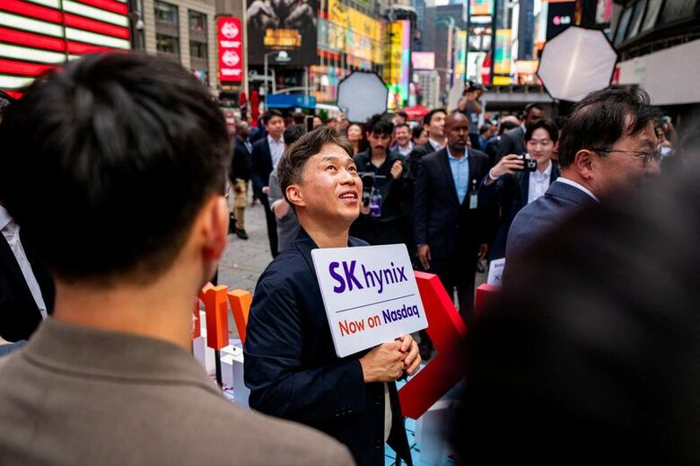 ＳＫハイニックスの郭魯正・最高経営責任者（ＣＥＯ）。米ニューヨークで１０日撮影。REUTERS/Angelina Katsanis