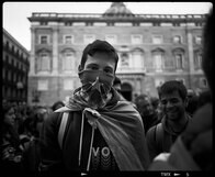 「カタルーニャ語が第一言語」と「独立賛成派」どちらが多いか