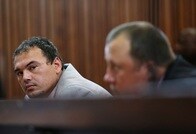 「南アフリカで白人が大量に殺されている」──外国の分断も煽るトランプ大統領