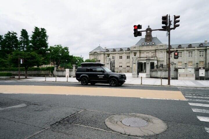 DEFENDER EXPERIENCE NORTH SOUTH TOUR