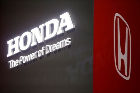 ホンダの社内ネットワークシステムに８日午前９時過ぎ、障害が発生したと、広報担当者が同日深夜明らかにした。ジュネーブで昨年３月撮影（２０２０年　ロイター/PIERRE ALBOUY）