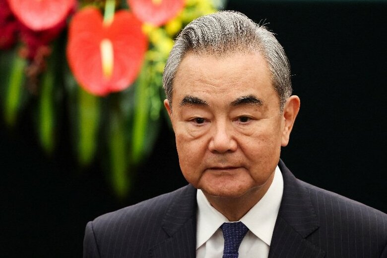 中国の王毅外相。北京で１２日撮影。REUTERS/Maxim Shemetov