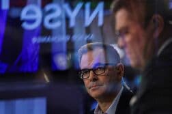 米国株式市場＝反落、ＡＩ関連株の売り継続　コアウィーブ12％安