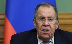 ウクライナは「トランプの戦争」に、ロ外相　米高官発言を批判