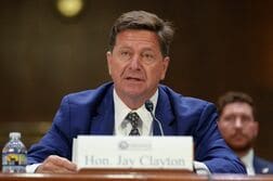 トランプ氏指名の米国家情報長官候補、20年大統領選の敗北認めず