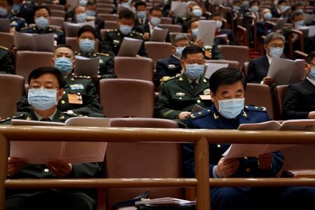 　３月５日、中国政府が中国全国人民代表大会（全人代）で公表した２０２２年予算案は、国防費が前年比７．１％増の１兆４５００億元（２２９４億７０００万ドル）となった。北京の人民大会堂で撮影（２０２２年　ロイター/Carlos Garcia Rawlins）